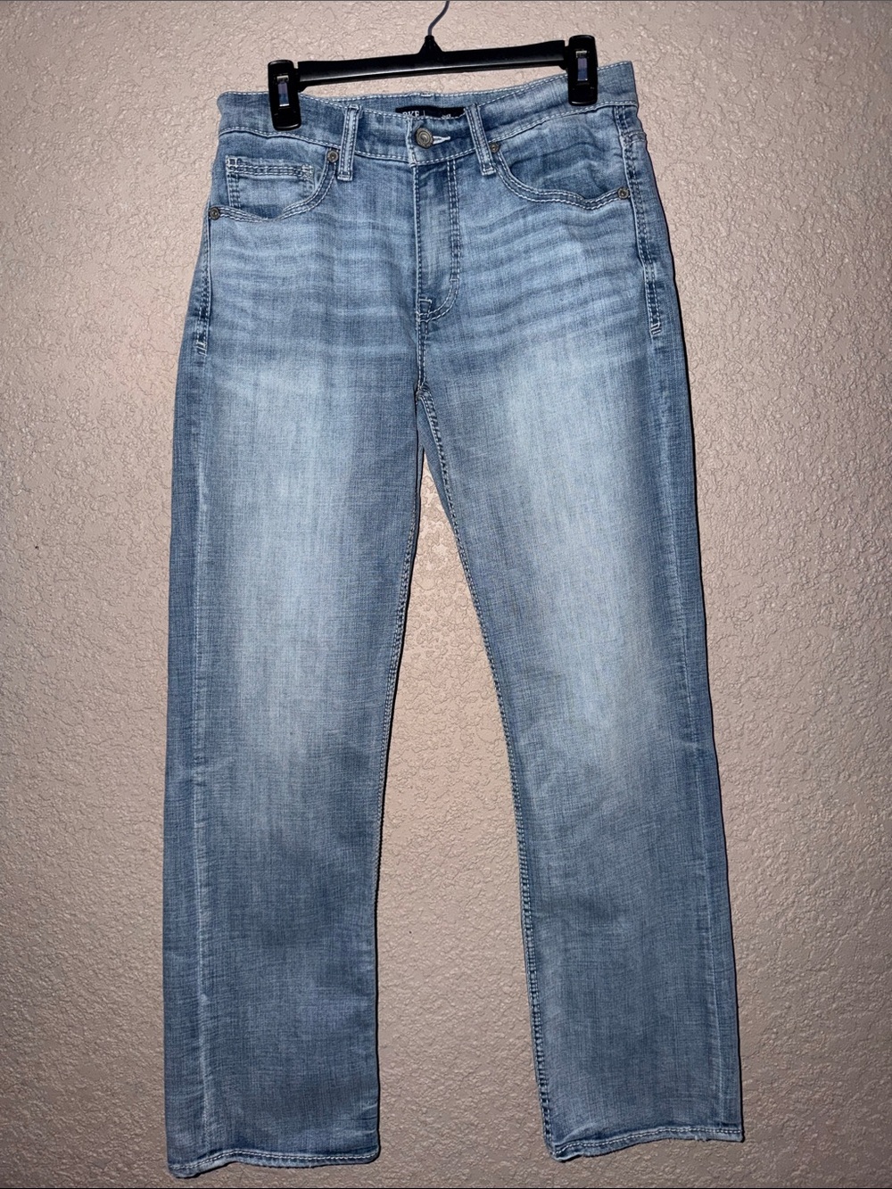 BKE Straight Jeans in Light Blue Wash